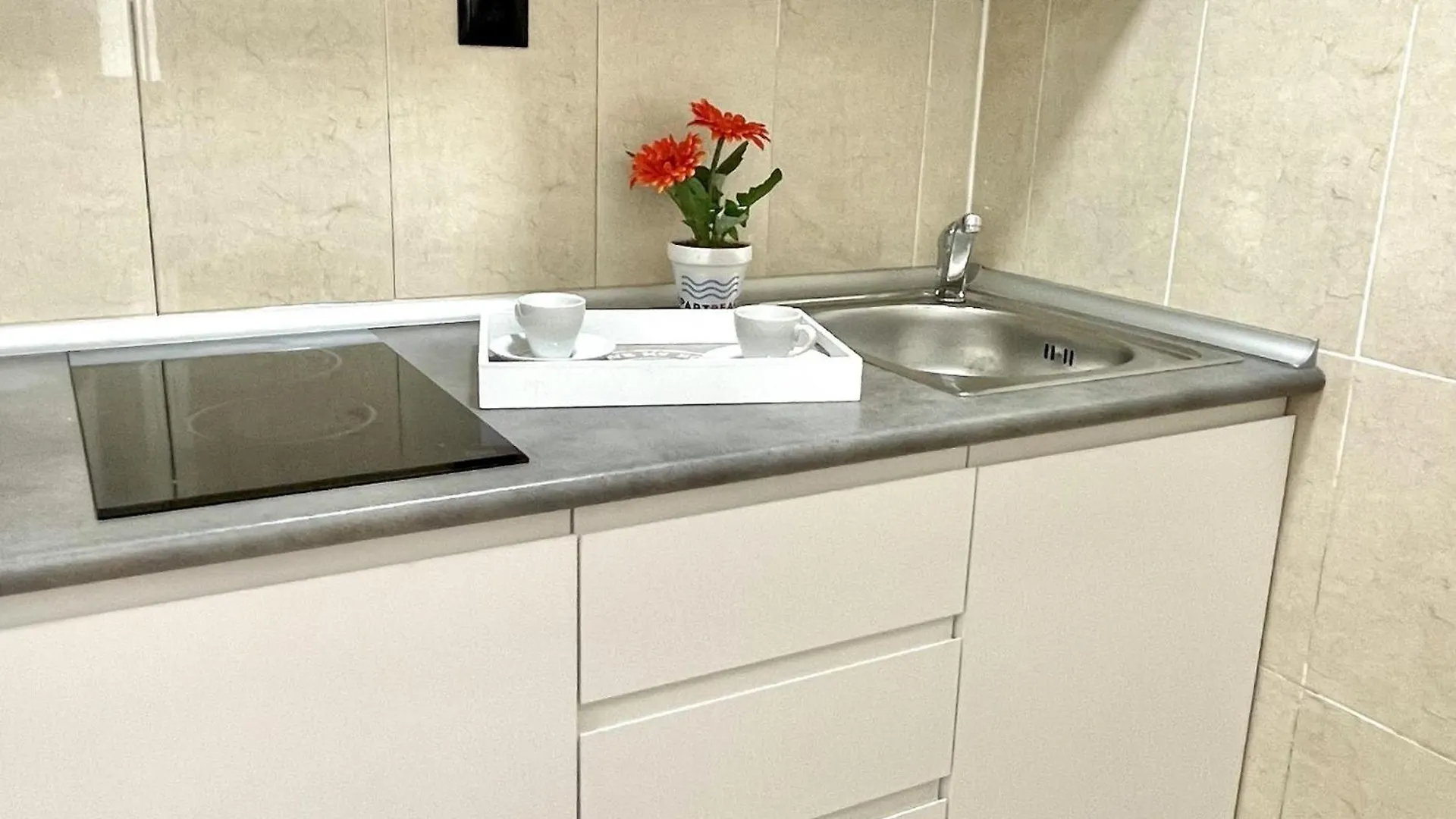 Apartbeach Nuevo Alboran 617 Con Piscina Salou 0*,  Spain